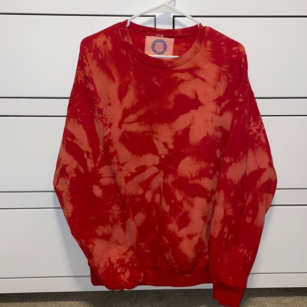 bleach tie dyed crewneck red!